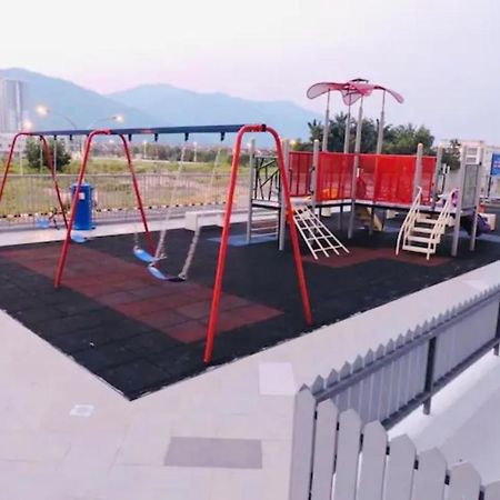Luxurious Homestay 3Br With Pool Meru Ipoh 8 Pax Exterior photo